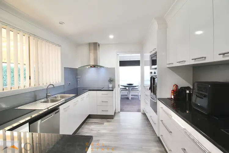 2 Albion Place, Orange NSW 2800