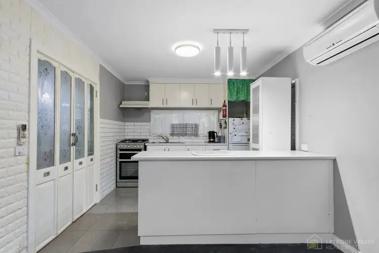 Sixth view of Homely unit listing, R9/35 Airfield Road, Traralgon VIC 3844