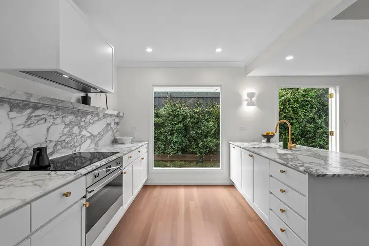 Fifth view of Homely house listing, 4 Jenolan Avenue, Hawthorne QLD 4171