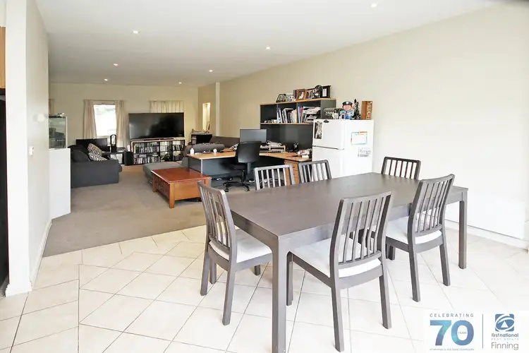 Sixth view of Homely unit listing, 2/10 Parkhill Drive, Berwick VIC 3806