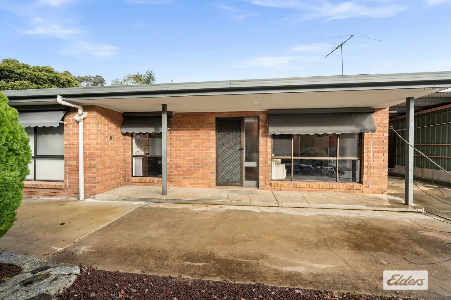 Main view of Homely unit listing, 2/11 McMahon Place, Wodonga VIC 3690