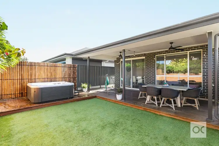 17 Coral Sea Road, Fulham SA 5024