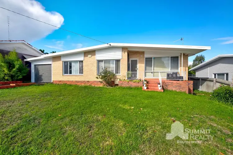 15 Upton Place, Australind WA 6233