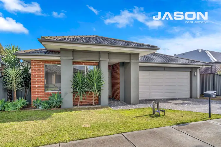 Main view of Homely house listing, 121 Huntington Drive, Craigieburn VIC 3064