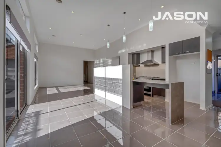 Fifth view of Homely house listing, 121 Huntington Drive, Craigieburn VIC 3064