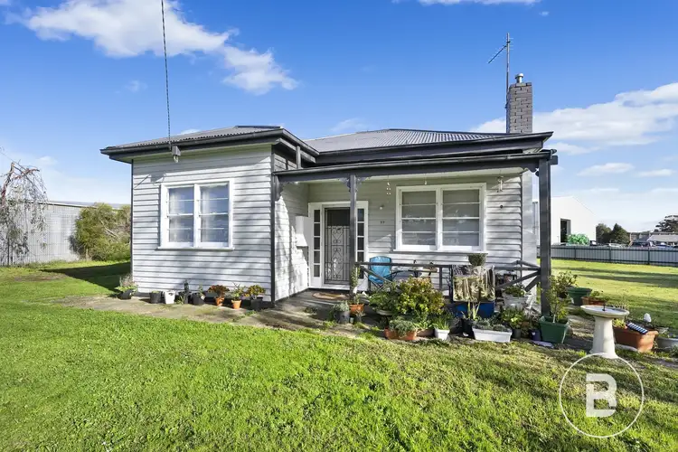 77 Burns Street, Maryborough VIC 3465