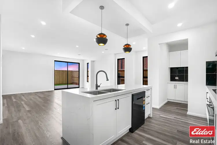 Main view of Homely house listing, 5 Palmdale Crescent, Mambourin VIC 3024