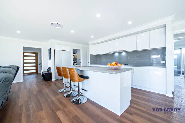 13 Nagle Drive, Dubbo NSW 2830