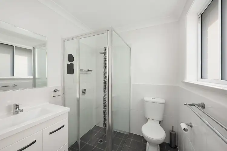 Sixth view of Homely house listing, 18 Kellett Drive, Mudgee NSW 2850