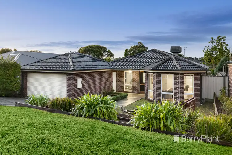 11 Tudor Drive, Mooroolbark VIC 3138