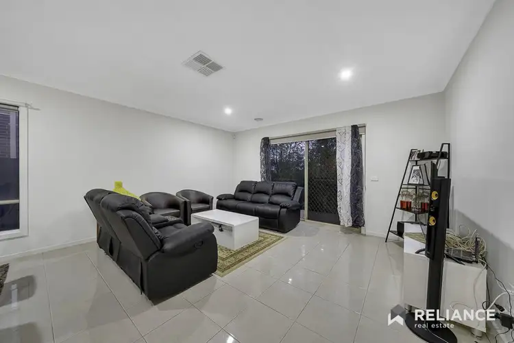 Fifth view of Homely house listing, 28 Pauline Way, Tarneit VIC 3029
