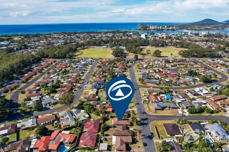 Second view of Homely house listing, 31 Kennewell Parade, Tuncurry NSW 2428
