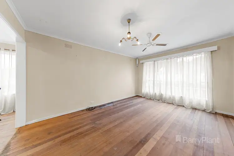 Fifth view of Homely house listing, 21 Moffat Street, St Albans VIC 3021