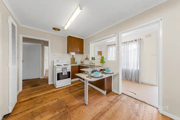 Sixth view of Homely house listing, 21 Moffat Street, St Albans VIC 3021