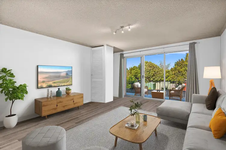 Main view of Homely unit listing, 2/10 Thomas Street, Corrimal NSW 2518