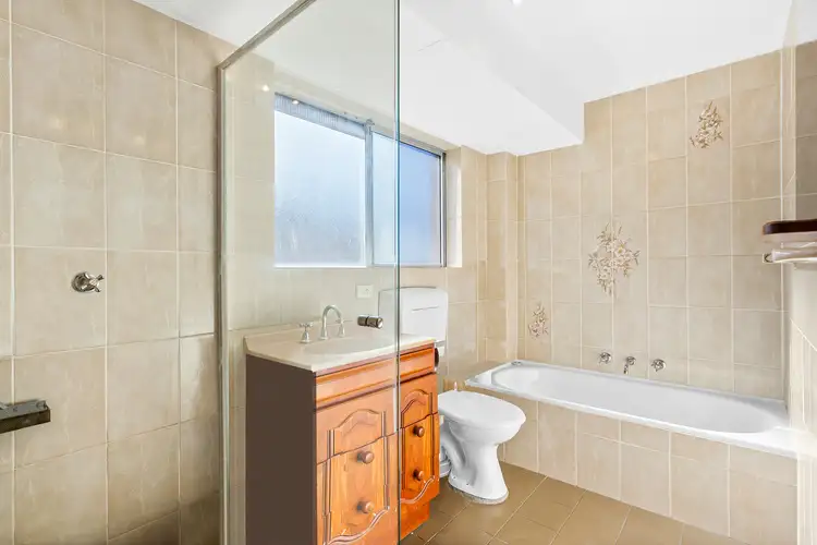 Sixth view of Homely unit listing, 2/10 Thomas Street, Corrimal NSW 2518