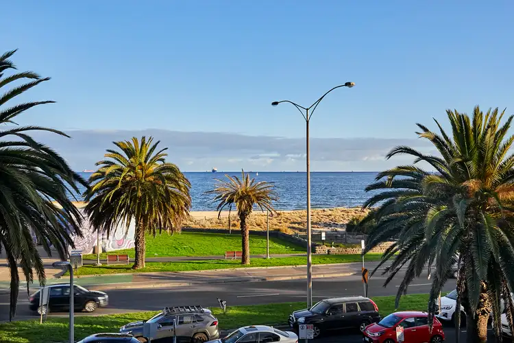 4/29 Beaconsfield Parade, Port Melbourne VIC 3207