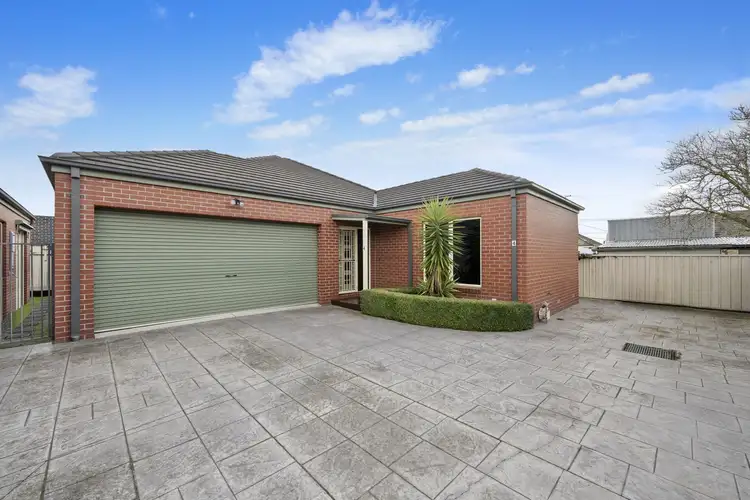 4/1018 Howitt Street, Wendouree VIC 3355