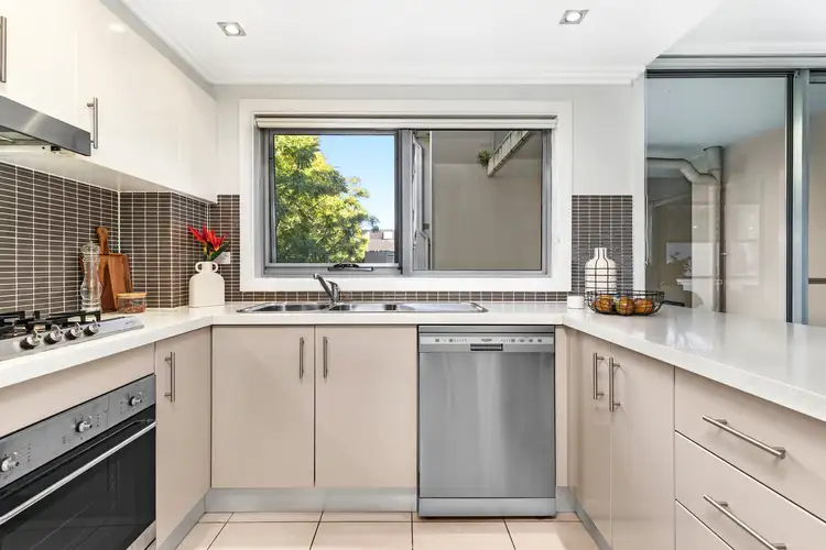 Fifth view of Homely apartment listing, 4/2A Dalton Road, Mosman NSW 2088