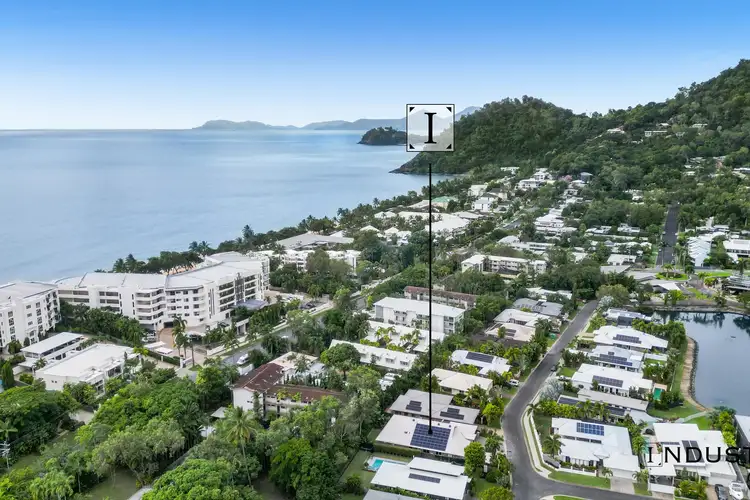 35 Lagoon Drive, Trinity Beach QLD 4879
