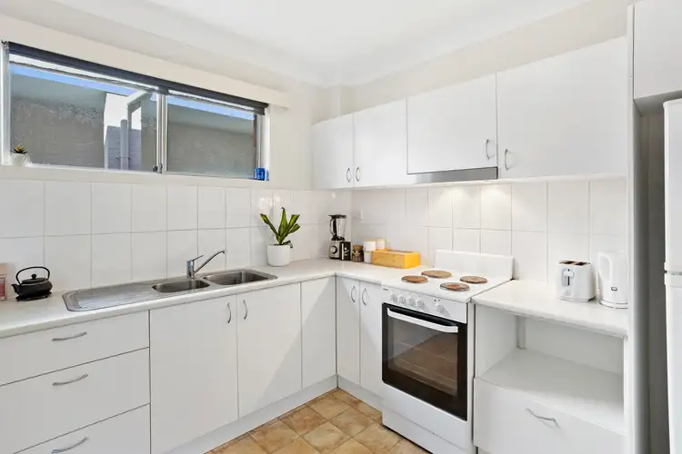 Third view of Homely apartment listing, 2/35 Darley Road, Manly NSW 2095