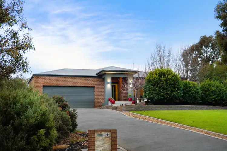 25 Janelle Drive, Maiden Gully VIC 3551