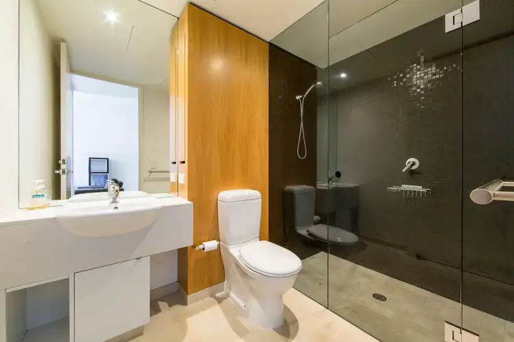 Fifth view of Homely apartment listing, 45/2 Esplanade West, Port Melbourne VIC 3207