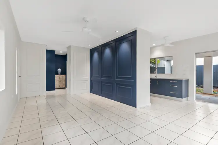 10 Carrum Close