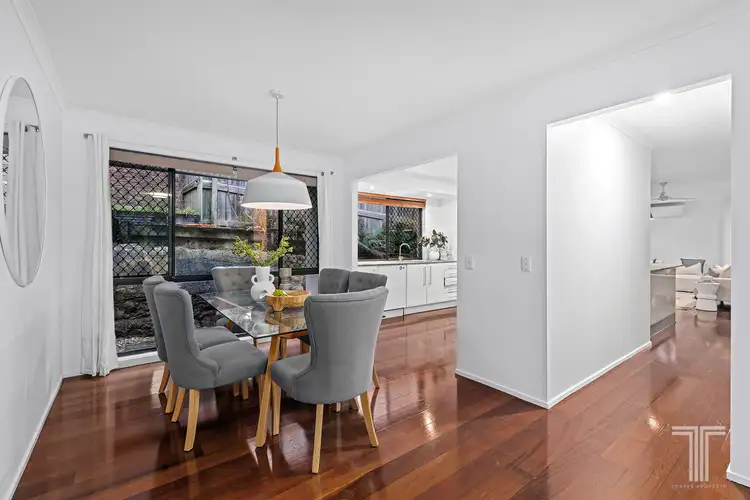 Fifth view of Homely house listing, 7 Ravenswood Court, Carindale QLD 4152