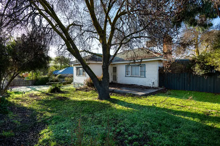 6 Dick Street, Castlemaine VIC 3450