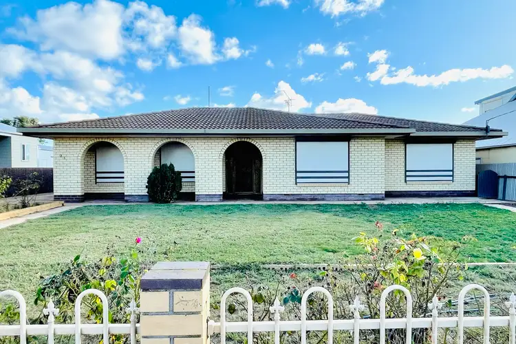 21 Poynton Street, Ceduna SA 5690