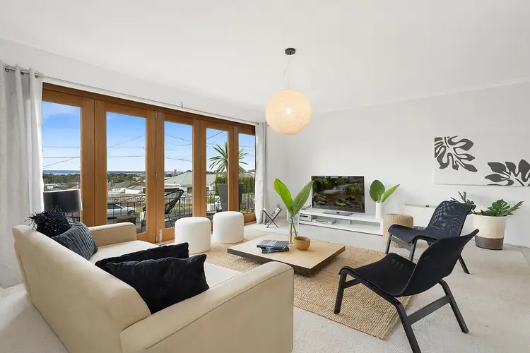 12 Acacia Street, Hamlyn Heights VIC 3215