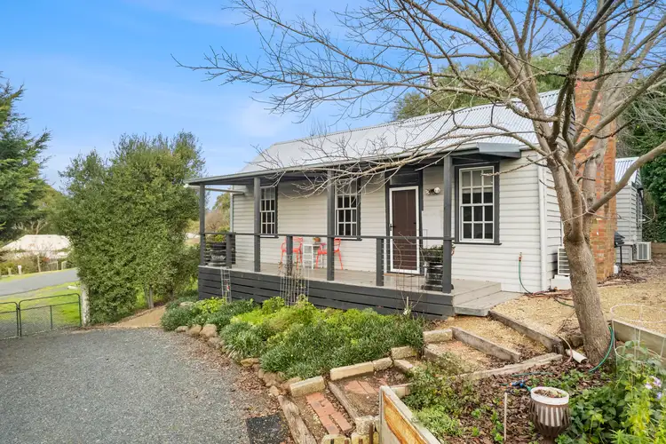 15 Bath Street, Clunes VIC 3370