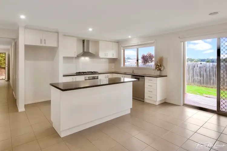 Fourth view of Homely house listing, 9 Wordsworth Court, Drouin VIC 3818