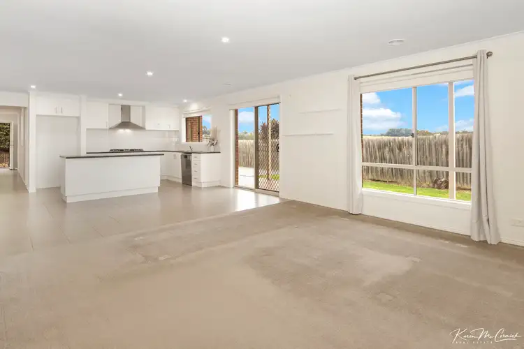 Sixth view of Homely house listing, 9 Wordsworth Court, Drouin VIC 3818