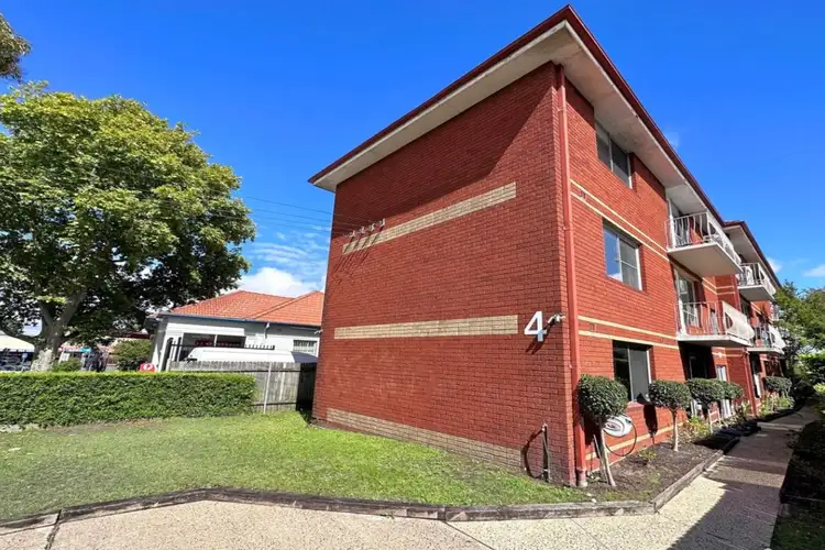 8/4 Banksia Street, Botany NSW 2019