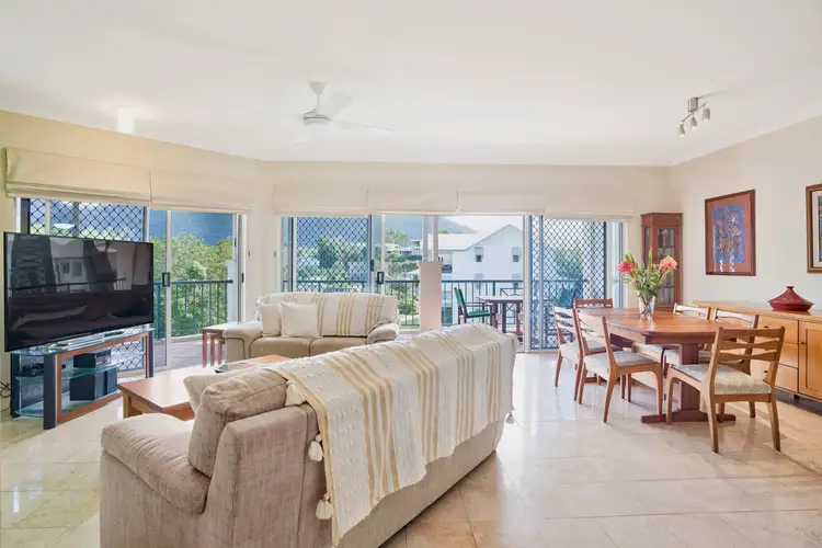 72/8-14 Munro Terrace, Mooroobool QLD 4870