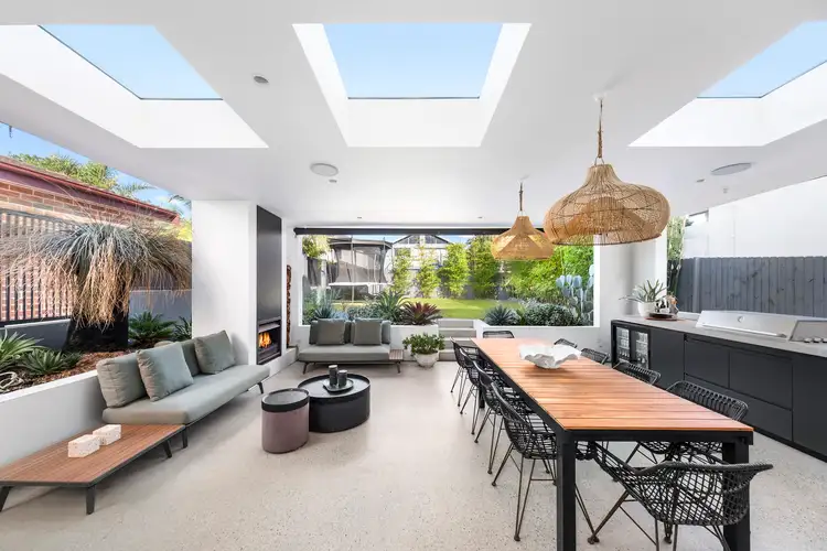 5 Tasman Street