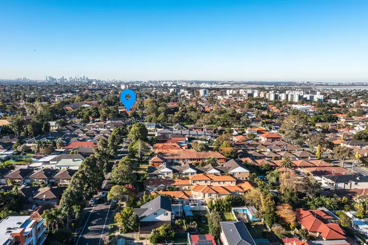 Fifth view of Homely house listing, 31 Beaconsfield Street, Bexley NSW 2207