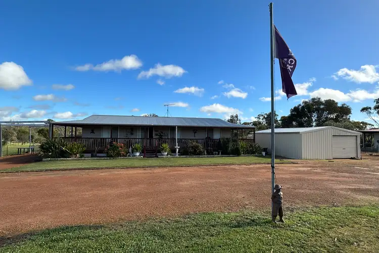 40 Vincent Street, Beverley WA 6304