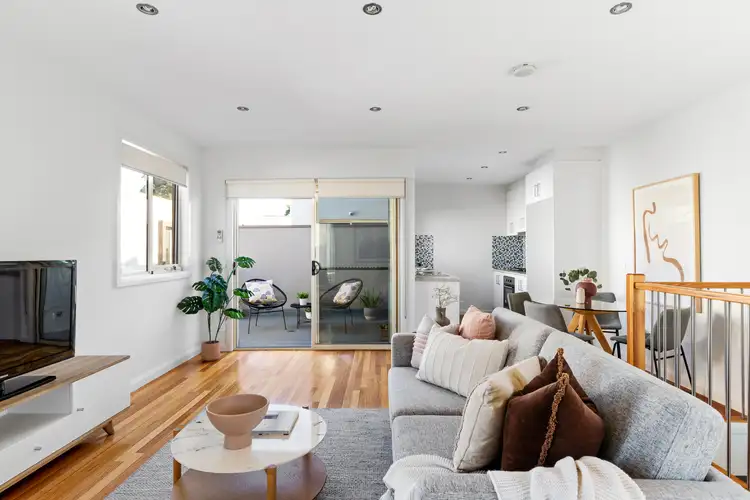 6/68 Wheatsheaf Road, Glenroy VIC 3046