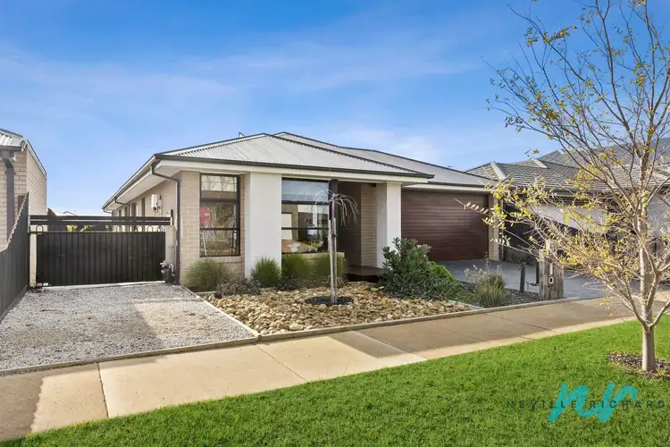 13 Port Deakin Street, St Leonards VIC 3223