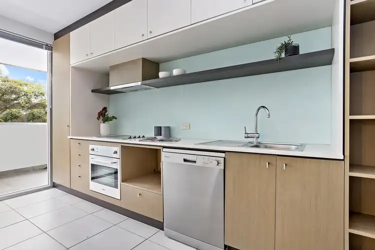 Fifth view of Homely apartment listing, 11/1-3 Carre Street, Elsternwick VIC 3185
