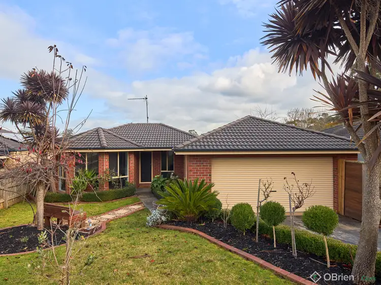 12 Palm Square, Drouin VIC 3818