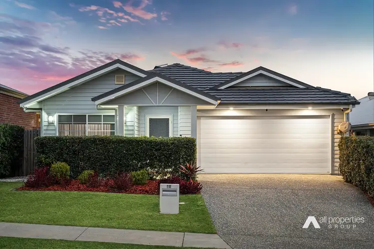 18 Heath Terrace, Park Ridge QLD 4125