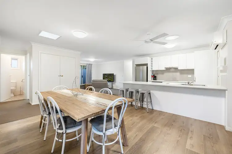 Sixth view of Homely unit listing, 1/10 Redman Place, Soldiers Point NSW 2317