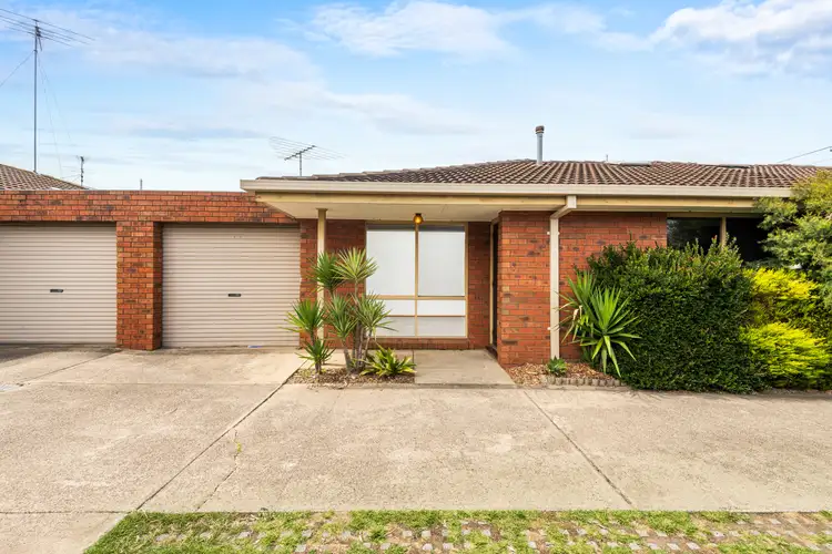2/123 Fyans Street