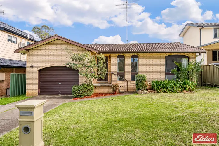 7 Lowanna Drive, South Penrith NSW 2750