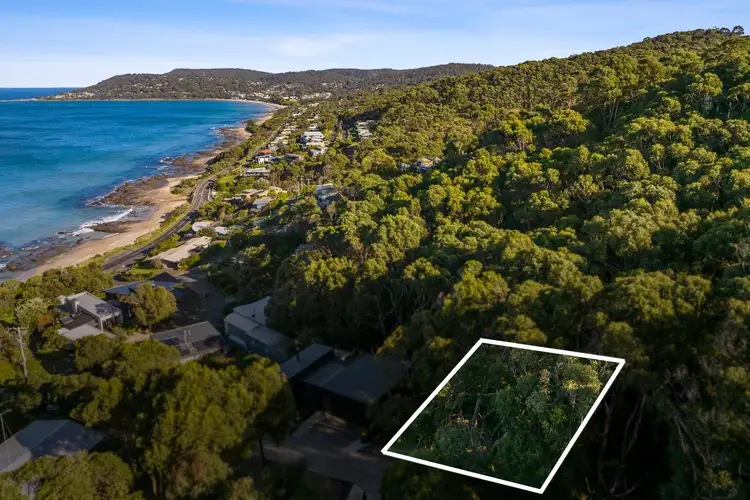 4C Tradewinds Avenue, Lorne VIC 3232