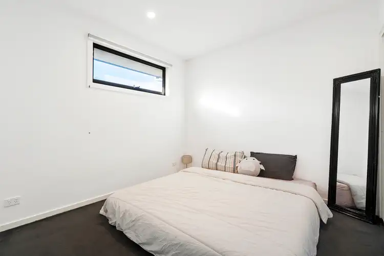 Fifth view of Homely townhouse listing, 2/30 Blenheim Road, Newport VIC 3015